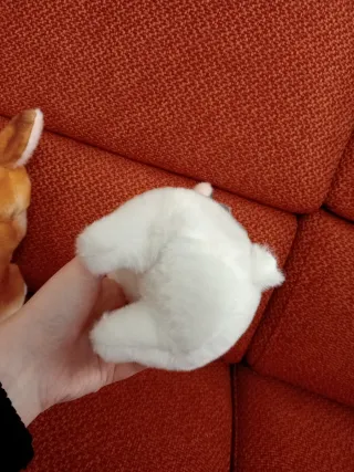 Set 2 conigli peluche decorativi