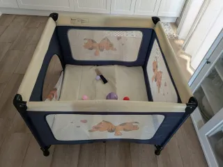 Parque cuna plegable para bebé