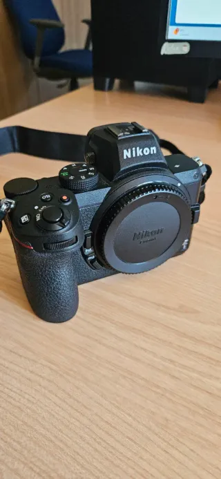 Cámara Mirrorless Nikon Z5 Full Frame