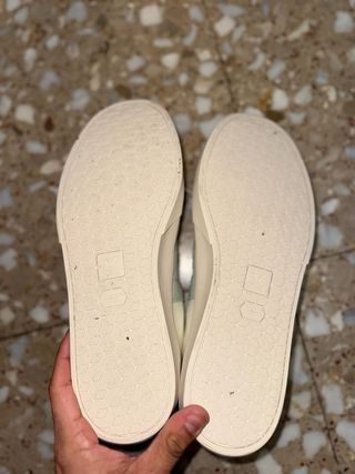 Zapatillas Veja Blancas y Verdes