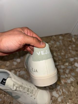 Zapatillas Veja Blancas y Verdes