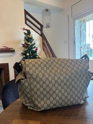 Bolso Gucci GG Supreme Baby / Mensajero Auténtico