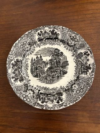 Antigua pareja de platos de La Cartuja de Sevilla