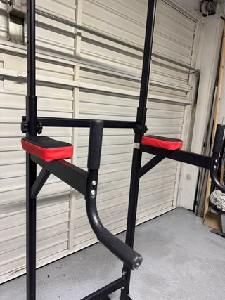 Torre de dominadas y fondos