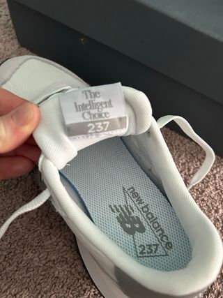 Zapatillas New Balance 237 malva/blanco Nuevas