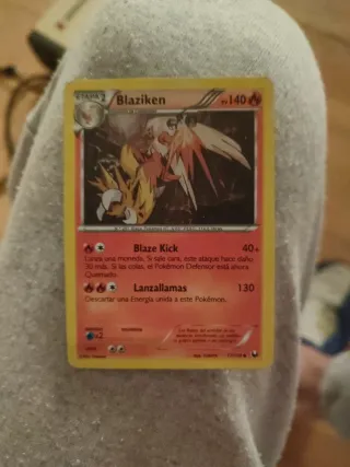 Carta Pokémon Blaziken Etapa 2