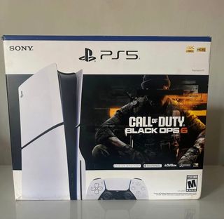 Consola PS5 Slim + Call of Duty Black Ops 6