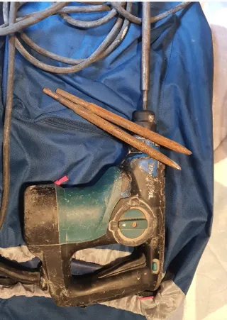 Martillo Picador Eléctrico con Cinceles