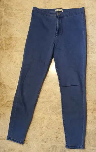 Pantalón vaquero azul talla 42