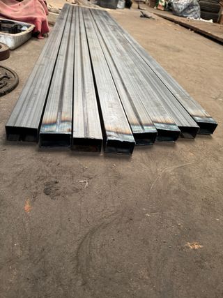 8 Perfiles Acero 70x40x1.5mm 3m