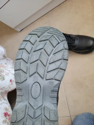 Chaleco y Botas de seguridad 38 SKARPA