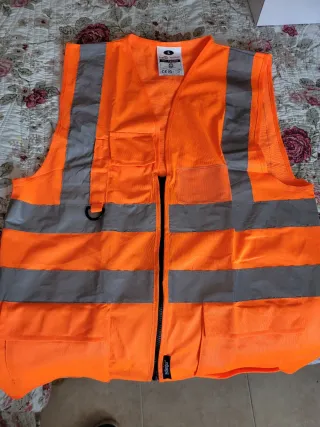 Chaleco y Botas de seguridad 38 SKARPA