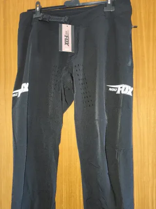 Pantalón Fox Negro