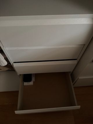 2 Mesitas de noche grandes