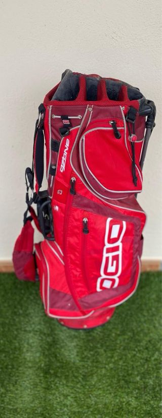 Bolsa de golf Ogio roja trípode