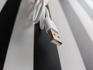 Cargador USB, para sepillos de dientes Braun.