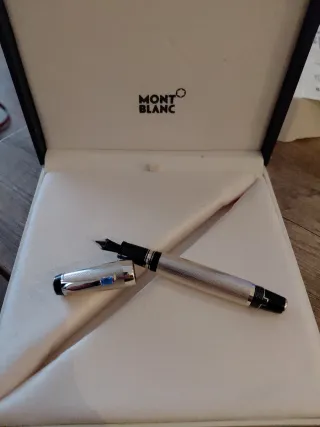 Pluma estilográfica Montblanc Bohème