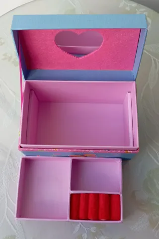 Joyero infantil con espejo y compartimentos