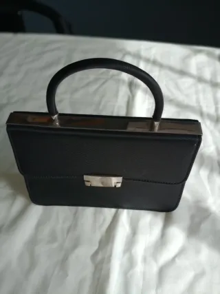 Bolsos Negro y Blanco