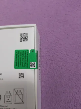 Teléfono móvil precintado