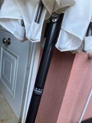 parasol Maisons du Monde . A ESTRENAR