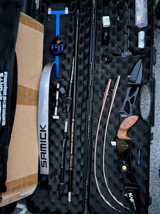 Arco recurvo olímpico con accesorios