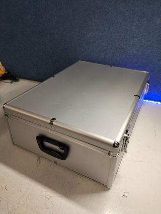 Maletín aluminio MediaRange BOX78 para 1000 CD/DVD plata