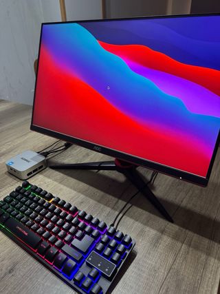 Mini PC ACE-MAGIX V1 y Monitor AOC