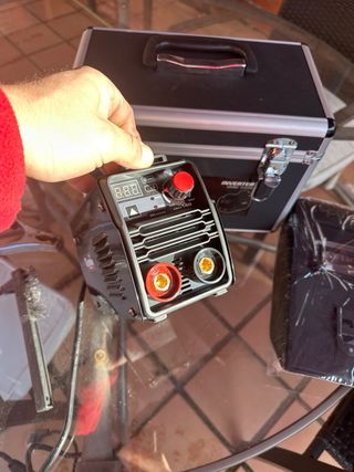 Soldador Inverter 140A CEVIK