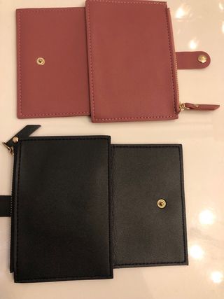 Portacarte e portamonete  mai usati