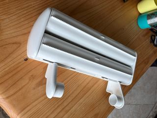 Soporte doble para rollos de cocina