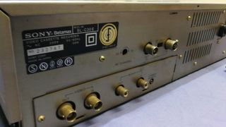 Sony Betamax SL-C30 E Sistema PAL - 1983