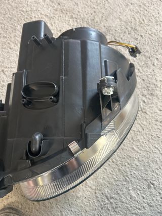 Faro Delantero Mercedes W211 2006-2008