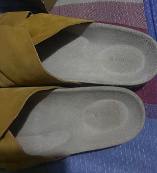 Sandalias Oysho Mostaza Talla 38