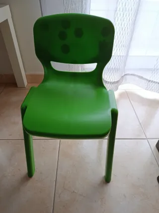 Cadeira escolar verde