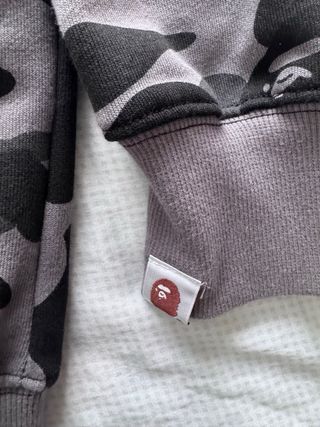 Sudadera Tiburon Bape Camuflaje Gris