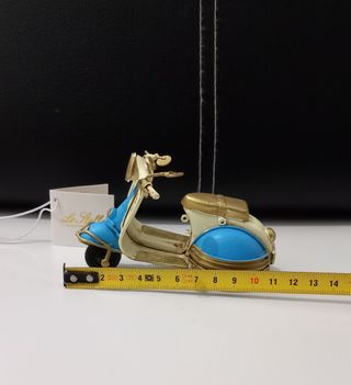 Vespa in metallo "Le Stelle"