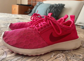 Zapatillas Nike Roshe Run Mujer Rosa