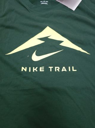 Camiseta Nike Dri-FIT Men's Trail Running T-Shirt