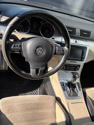 Volkswagen Passat CC 2009
