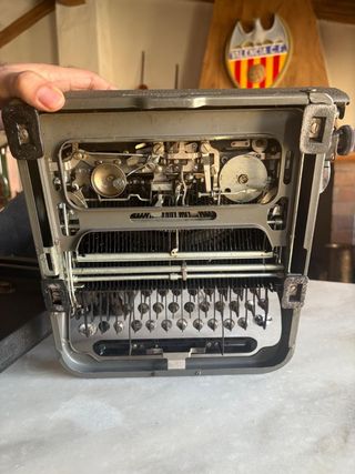 Máquina de escribir Remington Rand