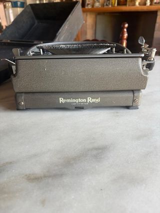 Máquina de escribir Remington Rand