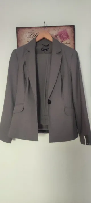 Traje de chaqueta y pantalón