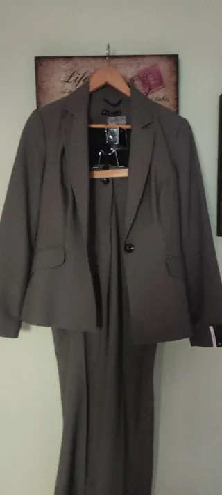 Traje de chaqueta y pantalón