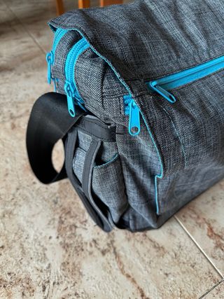 Bandolera Newfeel gris y azul