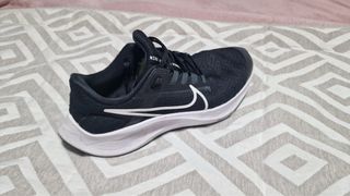 Zapatillas Nike Negras y Blancas