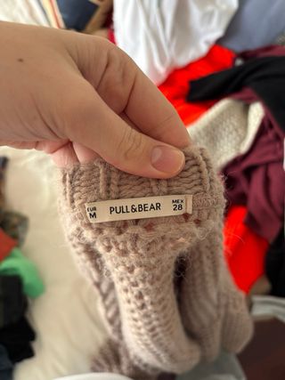 Jersey Pull&Bear calado beige talla M