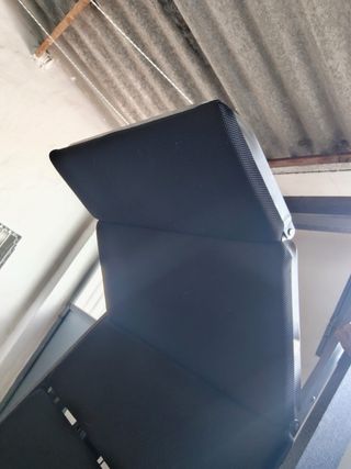 Cama articulada gris y negra