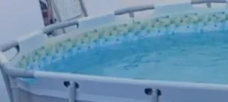 Piscina Bestway y depuradora arena