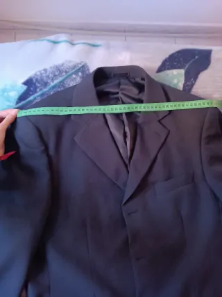 Traje azul marino de Hombre, In Extenso